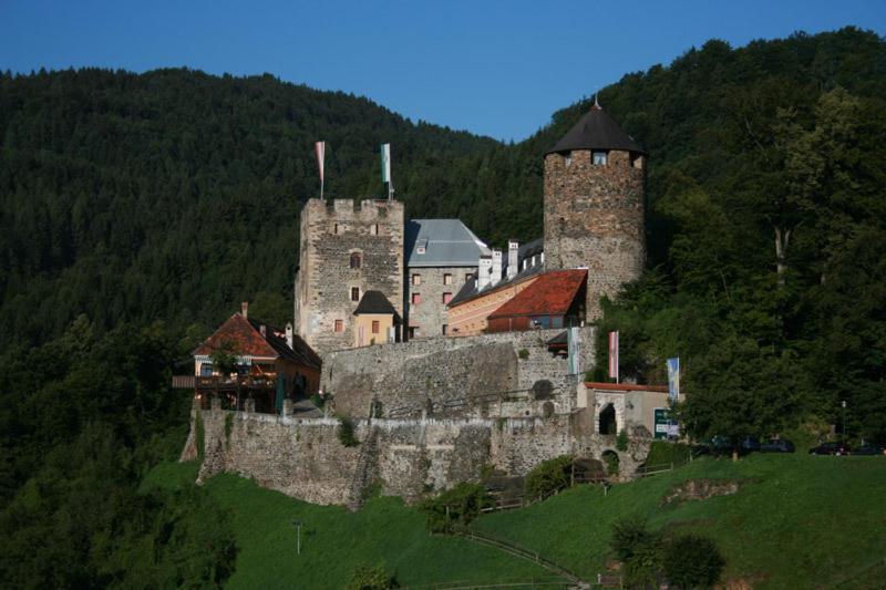 Apartmenthaus Franz Kleindienst Deutschlandsberg Esterno foto